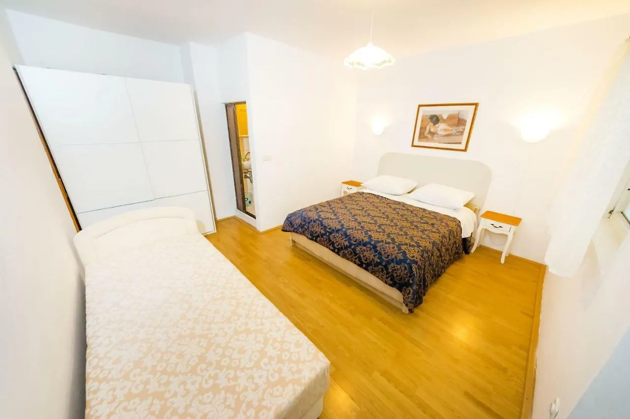 Apartments Borik Zadar 0*,  Croatia